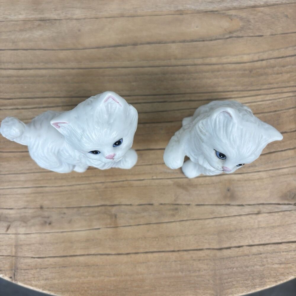 Vintage Homco White Kitten Cat Figurines Pair Porcelain Blue Eyes Granny Cottage - Picture 10 of 15